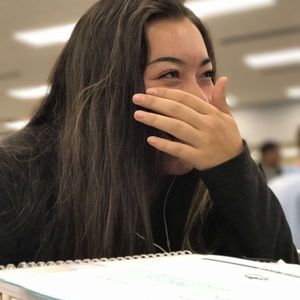 Meet your Posher, Aika